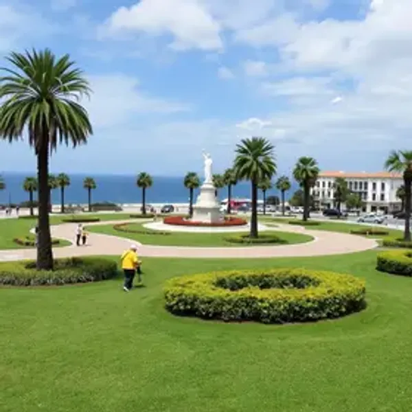 Prefeitura inicia manutenção na Praça da Luz, em Laranjeiras